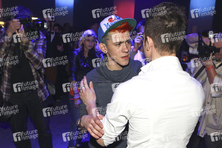 Daniele Negroni, Luca Hänni