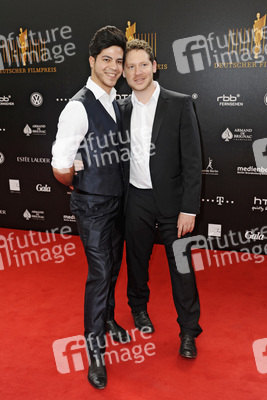 Marco Kreuzpaintner mit Ehemann Gilardi