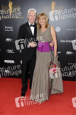 Egon F. Freiheit, Maren Gilzer