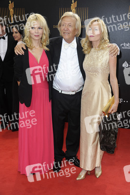 Rolf Eden mit Brigitte und Uschi Buchfellner