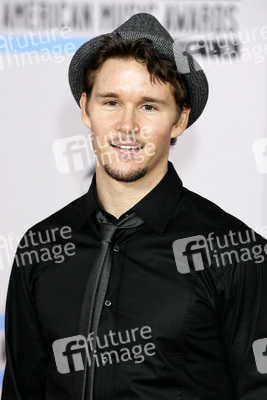 Ryan Kwanten
