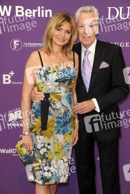 Maren Gilzer, Egon F. Freiheit