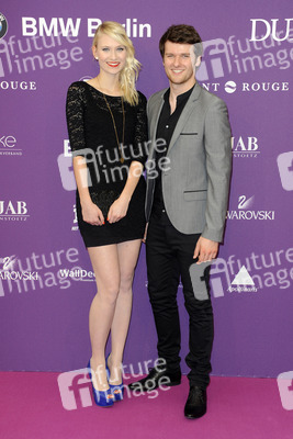 Carolin Niemczyk, Daniel Grunenberg (Glasperlenspiel)