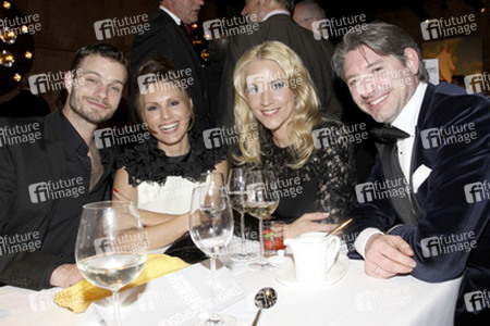 Nazan Eckes mit Freund Julian Kohl, Judith Rakers mit Mann Andreas Pfaff