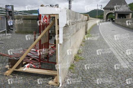 Styropor-Mauerverlängerung