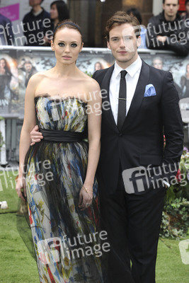 Laura Haddock, Sam Claflin