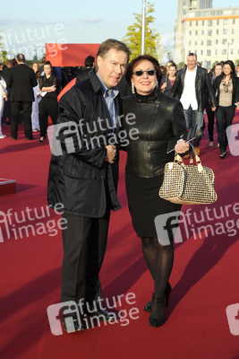 Ulrich Meyer, Georgia Tornow