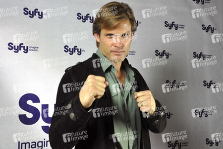 Casper Van Dien
