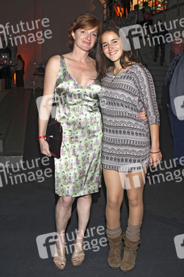 Nia Petri mit Tochter