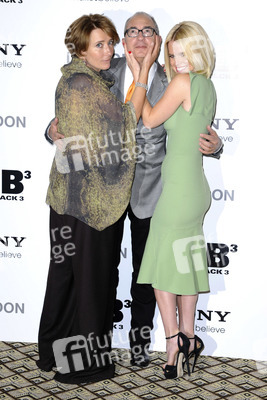 Emma Thompson, Barry Sonnenfeld, Alice Eve