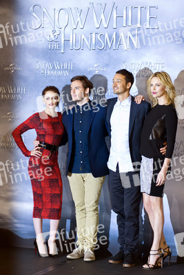 Kristen Stewart, Sam Claflin, Rupert Sanders, Charlize Theron