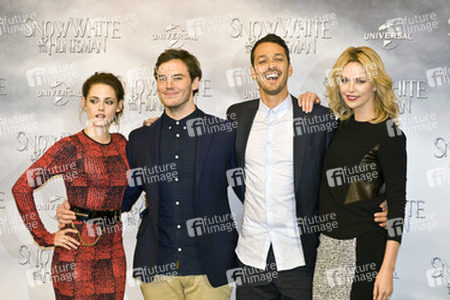 Kristen Stewart, Sam Claflin, Rupert Sanders, Charlize Theron