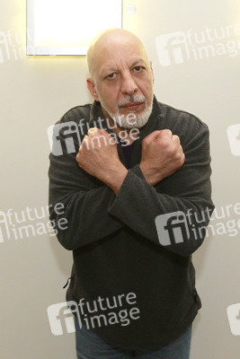 Erick Avari