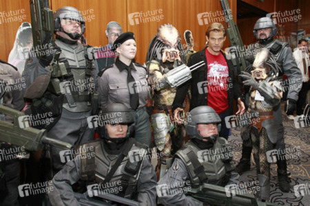 Casper Van Dien mit Fans