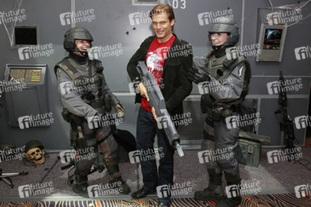 Casper Van Dien mit Fans