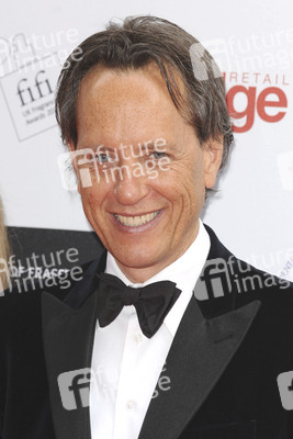 Richard E. Grant