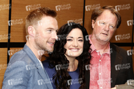 Ronan Keating, Laura Michelle Kelly, Mark Lamprell
