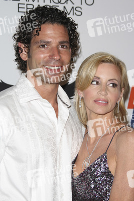 Camille Grammer mit Freund Dimitri Charalambopoulos