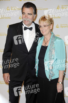 Heiner Brand mit Ehefrau Christel