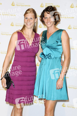 Claudia Klang, Lena Schöneborn