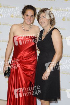 Anne Müller, Natascha Keller