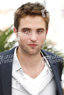 Robert Pattinson