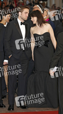 Robert Pattinson, Juliette Binoche