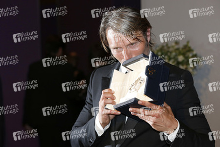 Mads Mikkelsen