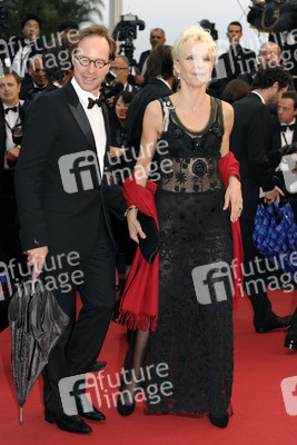 Tonie Marshall mit Begleitung