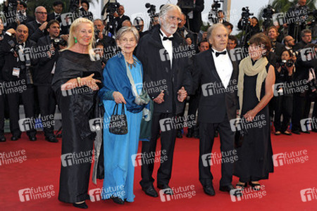 Susanne Haneke, Emmanuelle Riva, Michael Haneke, Jean-Louis Trintignant mit Begleitung