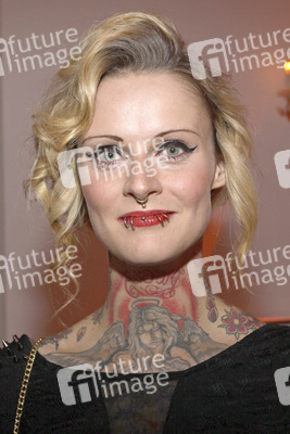 Jennifer Weist (Jennifer Rostock)