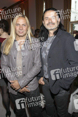 Jäcki Reznicek, Ritchie Barton (Silly)