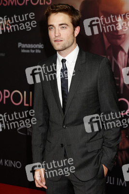 Robert Pattinson