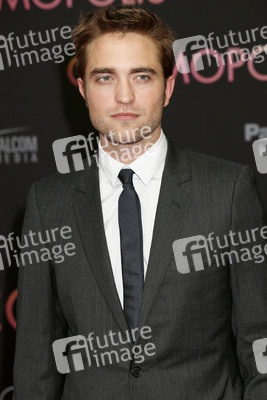Robert Pattinson