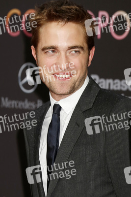 Robert Pattinson