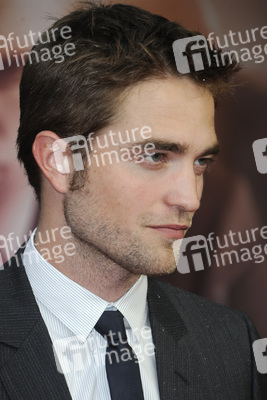 Robert Pattinson