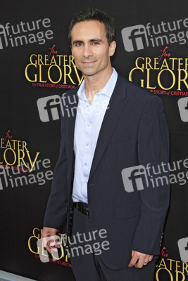 Nestor Carbonell