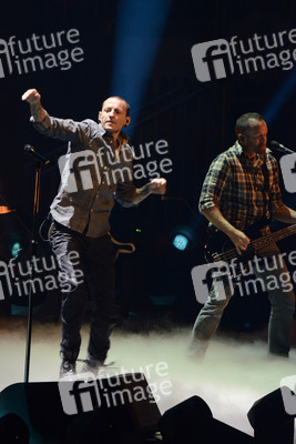 Chester Bennington, David 'Phoenix' Farrell (Linkin Park)