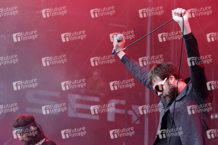 Sergio Pizzorno, Tom Meighan (Kasabian)