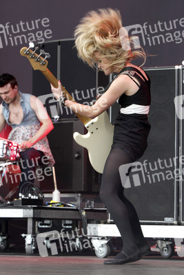 Josh Morgan, Charlotte Cooper (The Subways)