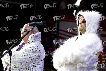 Kyle Gass, Jack Black (Tenacious D)