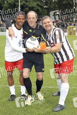 Michél Mazingu-Dinzey, Rolf Fuhrmann, Elton