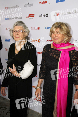 Rosamunde Pilcher mit Tochter Fiona Wynn Williams