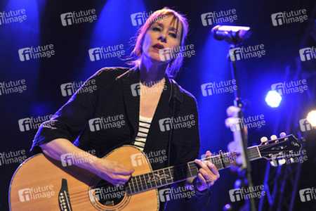 Suzanne Vega