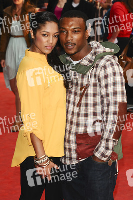 Ashley Walters mit Begleitung