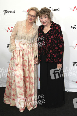 Meryl Streep, Shirley MacLaine