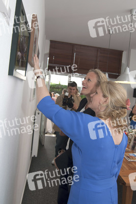 Barbara Schöneberger, Prinzessin Kerstin zu Hohenlohe