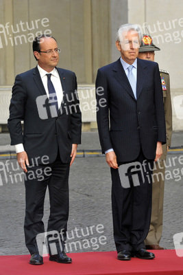 Francois Hollande, Mario Monti
