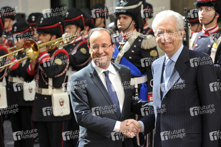 Francois Hollande, Mario Monti