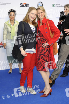 Anna Brüggemann, Leslie Malton